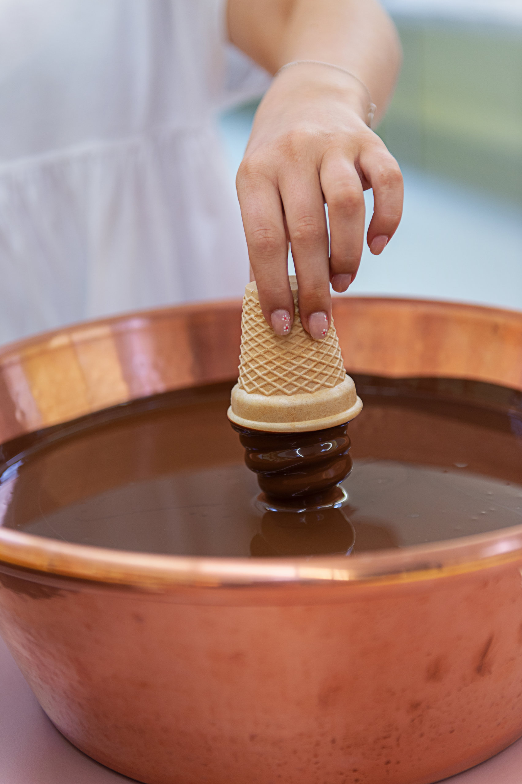 Schaumbecher mit Schokolade