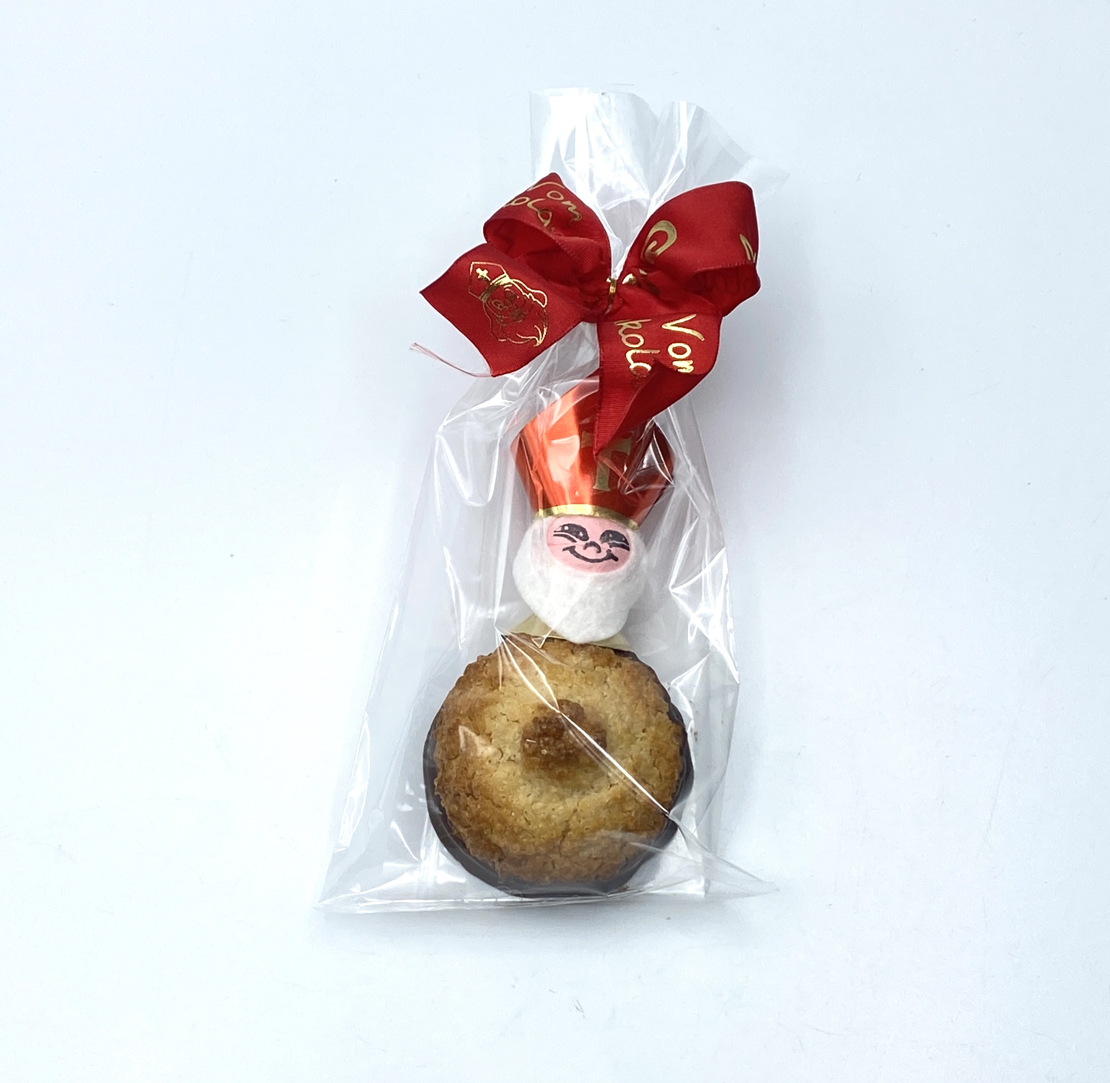 IMG_1078 Kokoskuppel dekorariv verpackt Roter Schleife und Nikolo